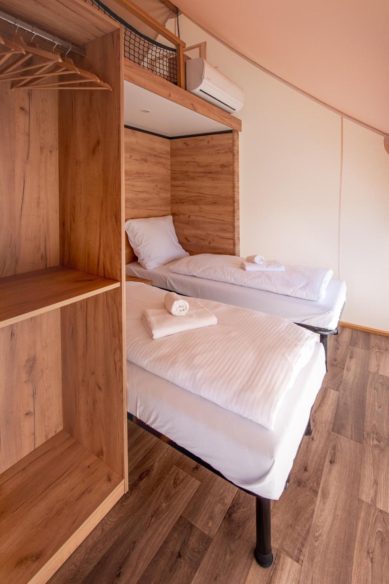 Forrest Glamping Hotel Banská Štiavnica Екстериор снимка