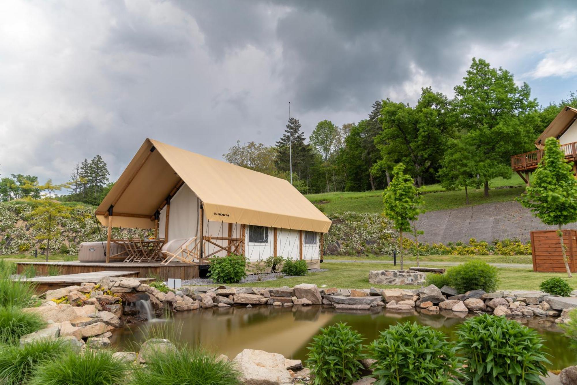Forrest Glamping Hotel Banská Štiavnica Екстериор снимка