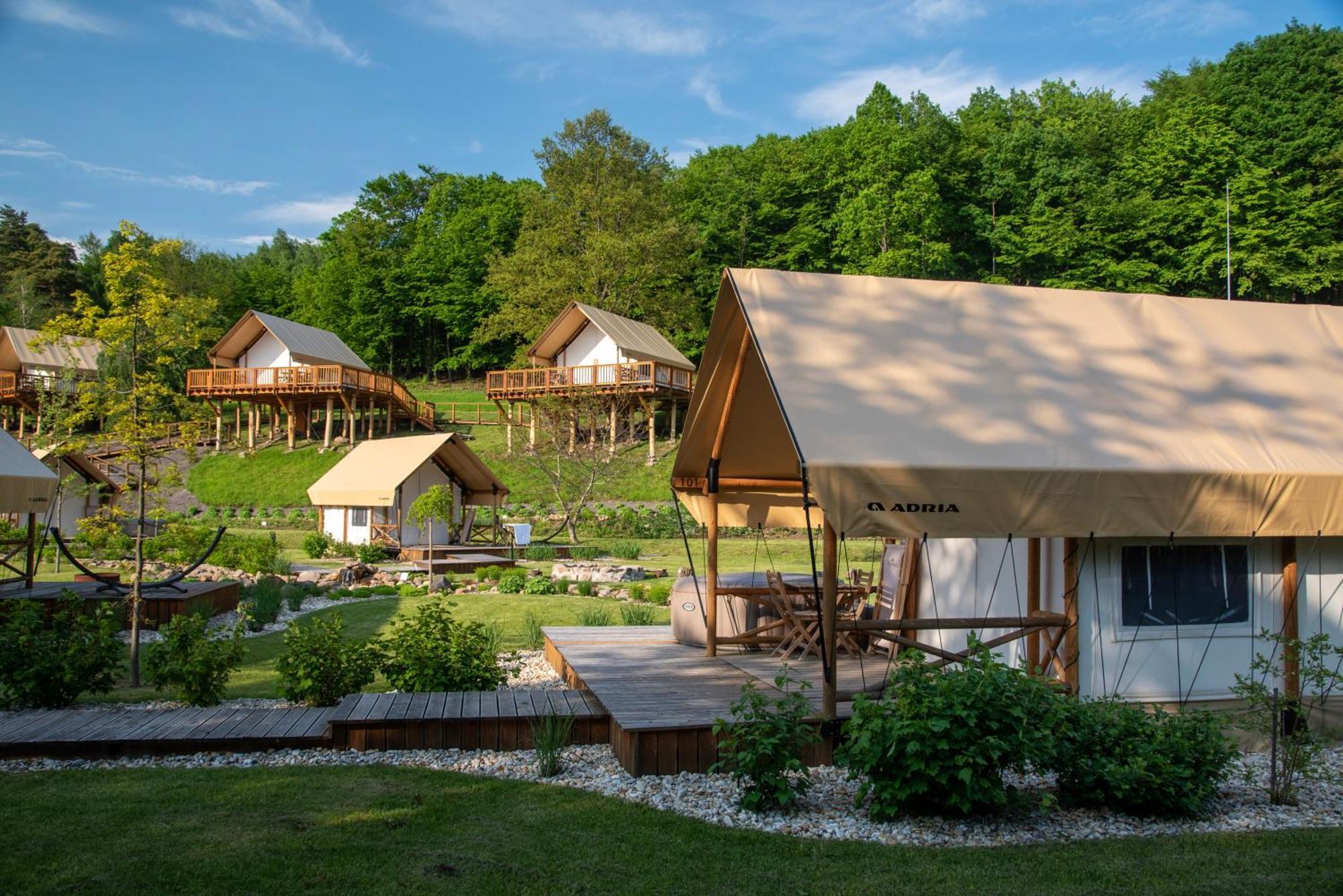 Forrest Glamping Hotel Banská Štiavnica Екстериор снимка