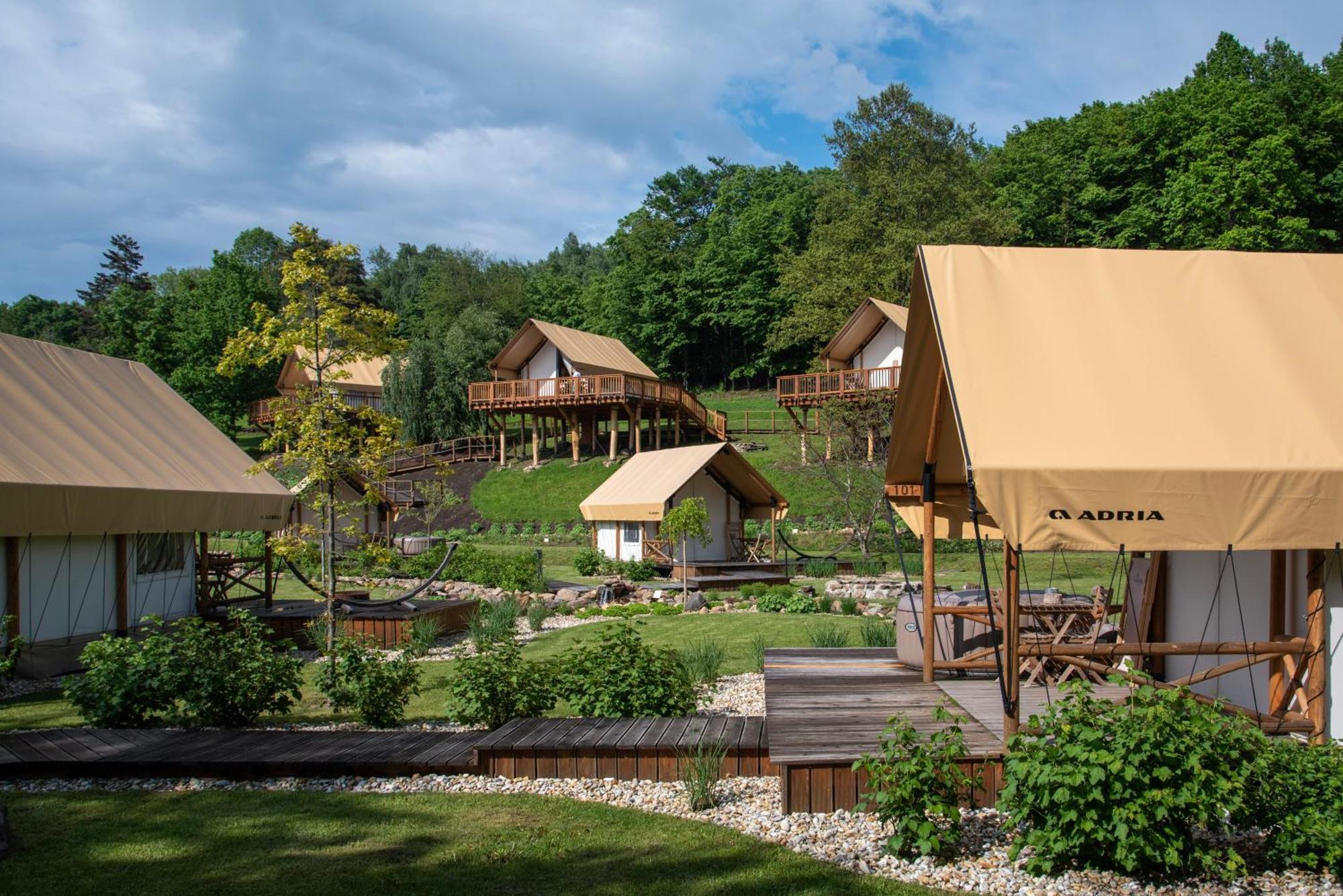 Forrest Glamping Hotel Banská Štiavnica Екстериор снимка